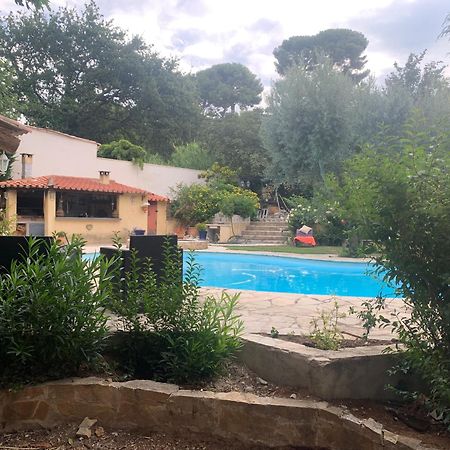 Studio Oustaou Acces Piscine Марсель Екстер'єр фото